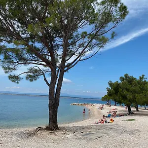 Gasthof Family Vesna- 100 M -center, Crikvenica
